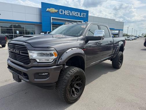 Granite Crystal Metallic Clearcoat 2024 RAM 2500 Laramie