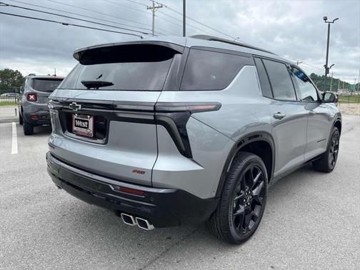 2025 Chevrolet Traverse RS