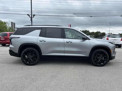 2025 Chevrolet Traverse RS