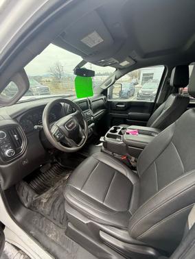 2023 GMC Sierra 2500 Pro