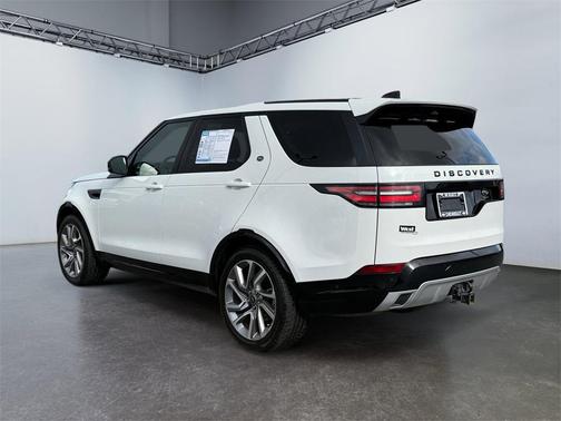 2020 Land Rover Discovery Landmark Edition