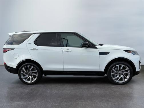 2020 Land Rover Discovery Landmark Edition