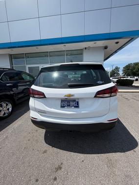 Summit White 2024 Chevrolet Equinox LS