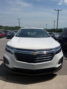 Summit White 2024 Chevrolet Equinox LS