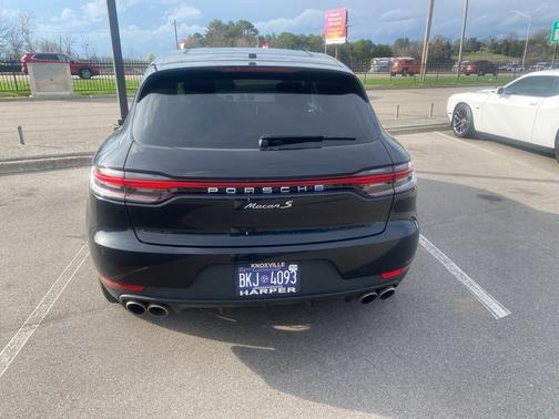 2021 Porsche Macan S