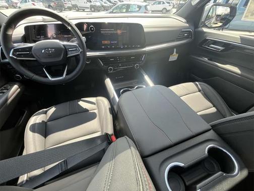 2025 Chevrolet Tahoe RST