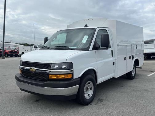 2025 Chevrolet Express 3500 Work Van