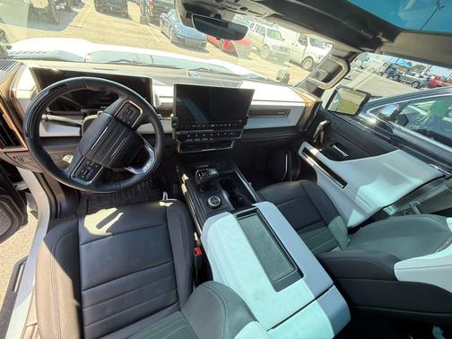 White 2022 GMC HUMMER EV Edition 1