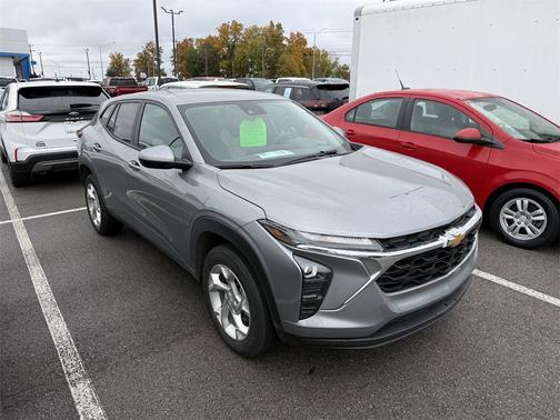 2024 Chevrolet Trax LS