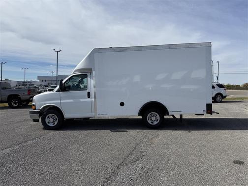 2025 Chevrolet Express 3500 Work Van