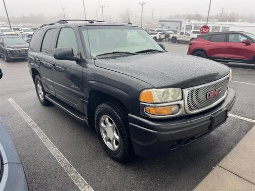2004 GMC Yukon Denali