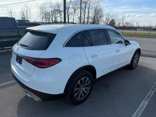 2024 Mercedes-Benz GLC 300 GLC 300