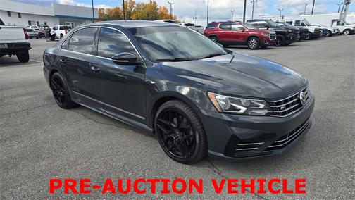 2017 Volkswagen Passat 1.8T R-Line