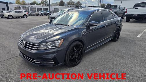 2017 Volkswagen Passat 1.8T R-Line