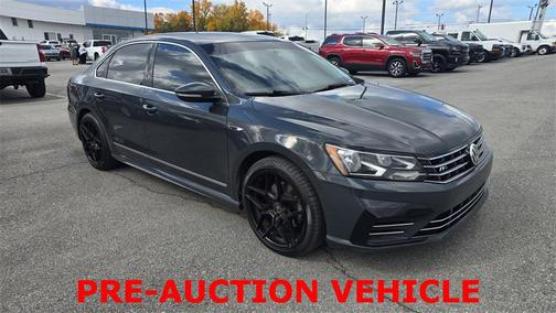 2017 Volkswagen Passat 1.8T R-Line