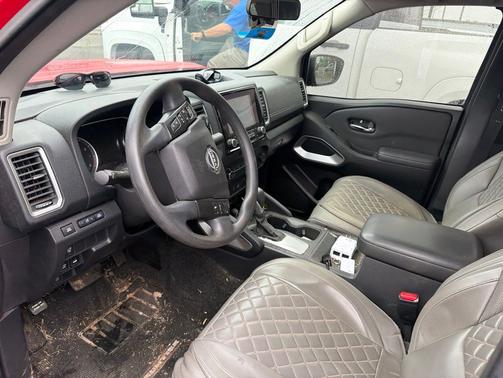 Red Alert 2022 Nissan Frontier SV