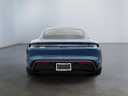 2021 Porsche Taycan Base