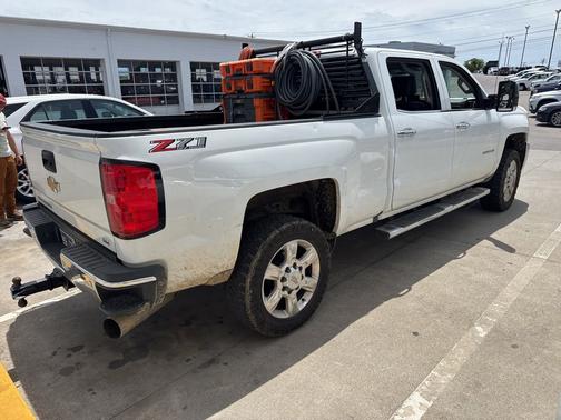 Summit White 2019 Chevrolet Silverado 2500 LTZ