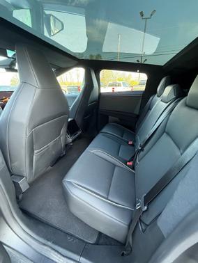 2025 Tesla Cybertruck Base