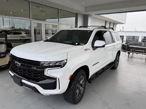 2023 Chevrolet Suburban Z71