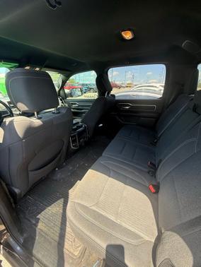 Granite Crystal Metallic Clearcoat 2021 RAM 1500 Big Horn/Lone Star