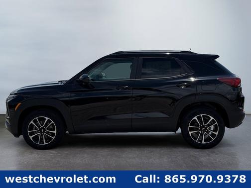 Mosaic Black Metallic 2026 Chevrolet Trailblazer LT