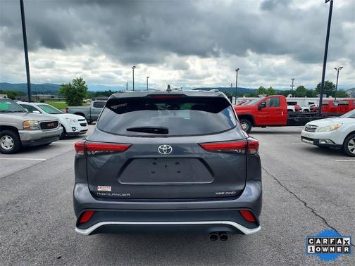 2023 Toyota Highlander XSE