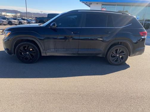 2023 Volkswagen Atlas 3.6L V6 SE w/Technology