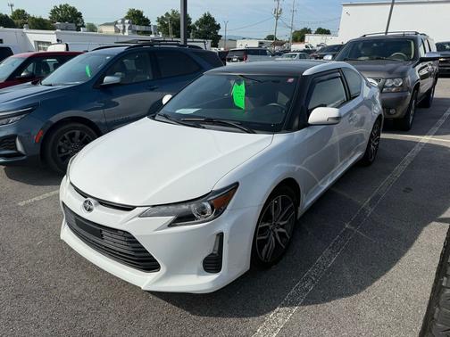 Super White 2014 Scion tC Monogram