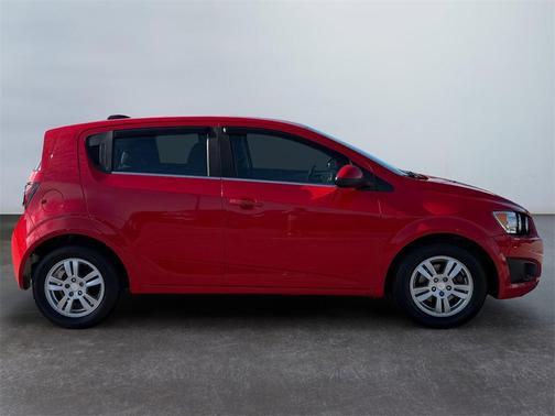 2016 Chevrolet Sonic LT