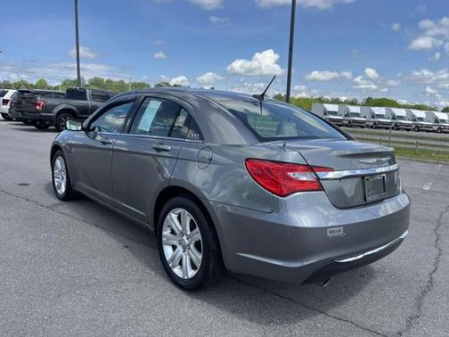 2012 Chrysler 200 Touring