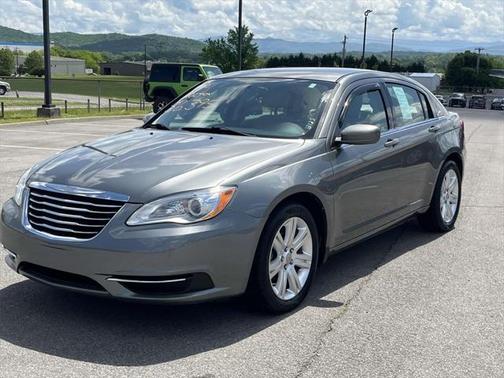 2012 Chrysler 200 Touring
