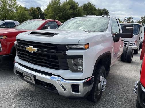 2024 Chevrolet Silverado 3500 Work Truck