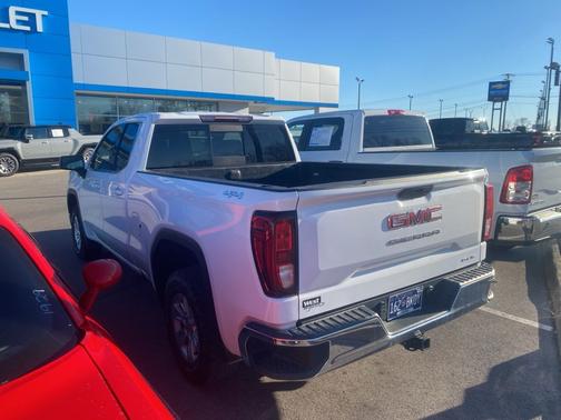 2021 GMC Sierra 1500 SLE