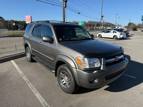 2006 Toyota Sequoia SR5