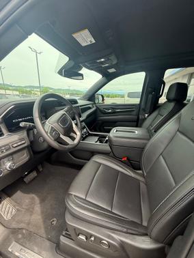 Onyx Black 2024 GMC Yukon Denali