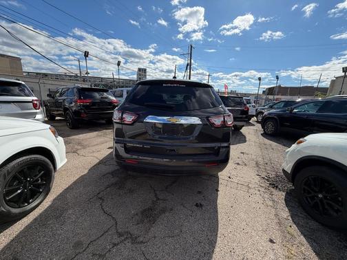 2017 Chevrolet Traverse 1LT