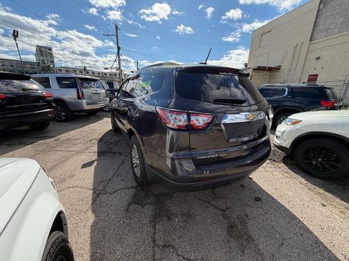 2017 Chevrolet Traverse 1LT