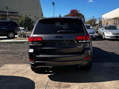 2020 Jeep Grand Cherokee Altitude