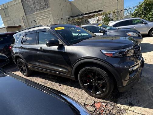 2020 Ford Explorer ST
