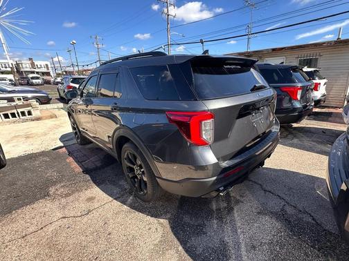 2020 Ford Explorer ST