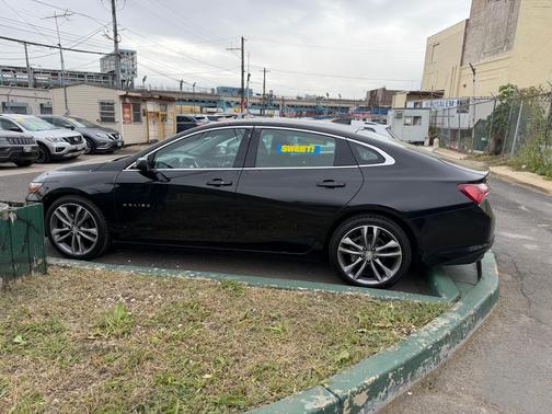 2021 Chevrolet Malibu FWD LT