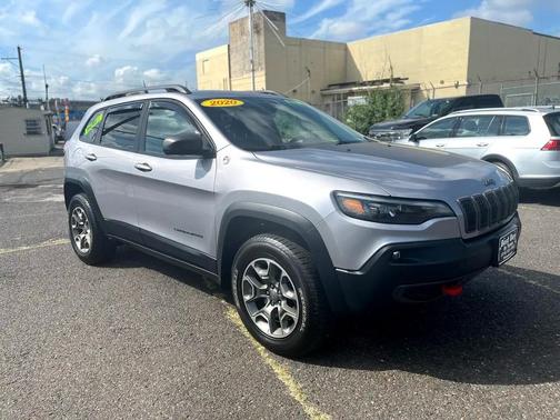 2020 Jeep Cherokee Trailhawk