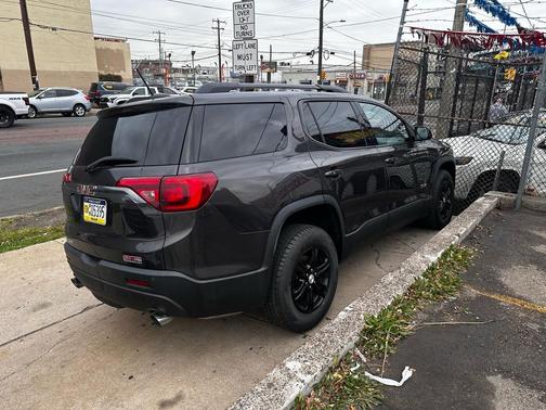 2019 GMC Acadia SLE-2