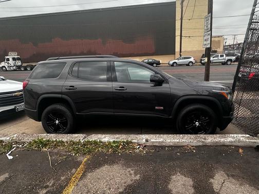 2019 GMC Acadia SLE-2