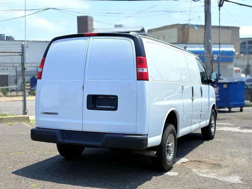 2020 Chevrolet Express 3500 RWD 3500 Regular Wheelbase WT