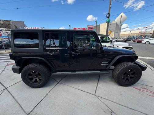 2013 Jeep Wrangler Unlimited Sport