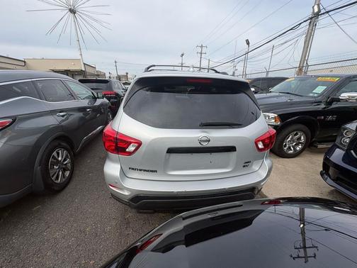 2020 Nissan Pathfinder SV 4WD