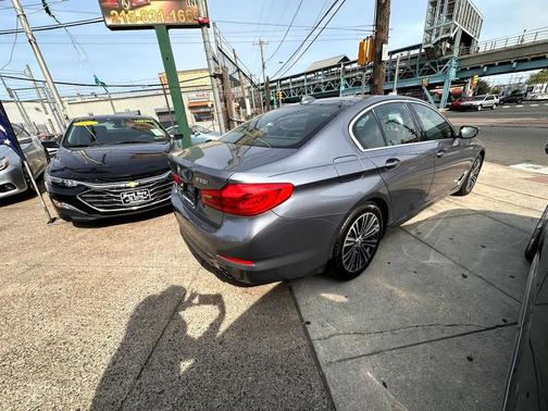 2019 BMW 530 xDrive