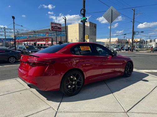 2019 Alfa Romeo Giulia Ti Sport
